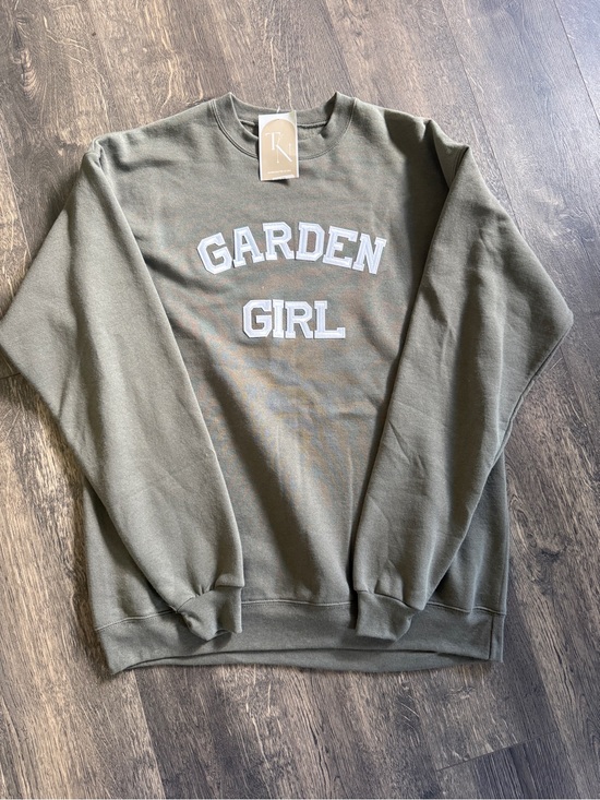 Sweaters - Olive 'Garden Girl' Crewneck Sweater